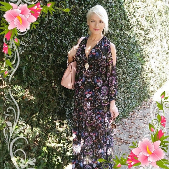 Unique Black/floral Maxi dress - Picture 1 of 5